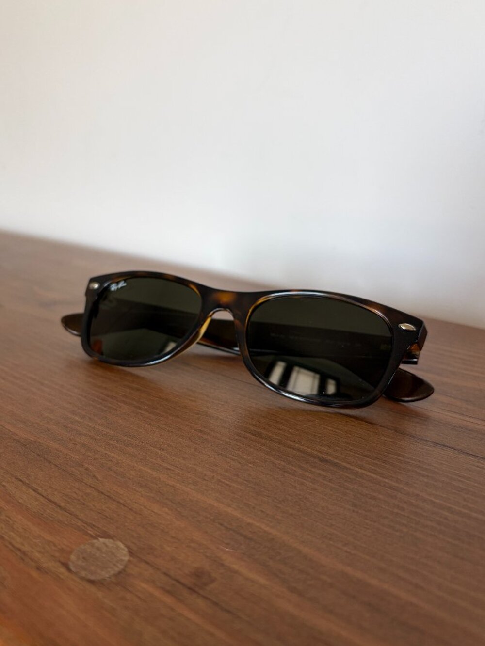 Ray-Ban RB2132 New Wayfarer - TORTOISE 902